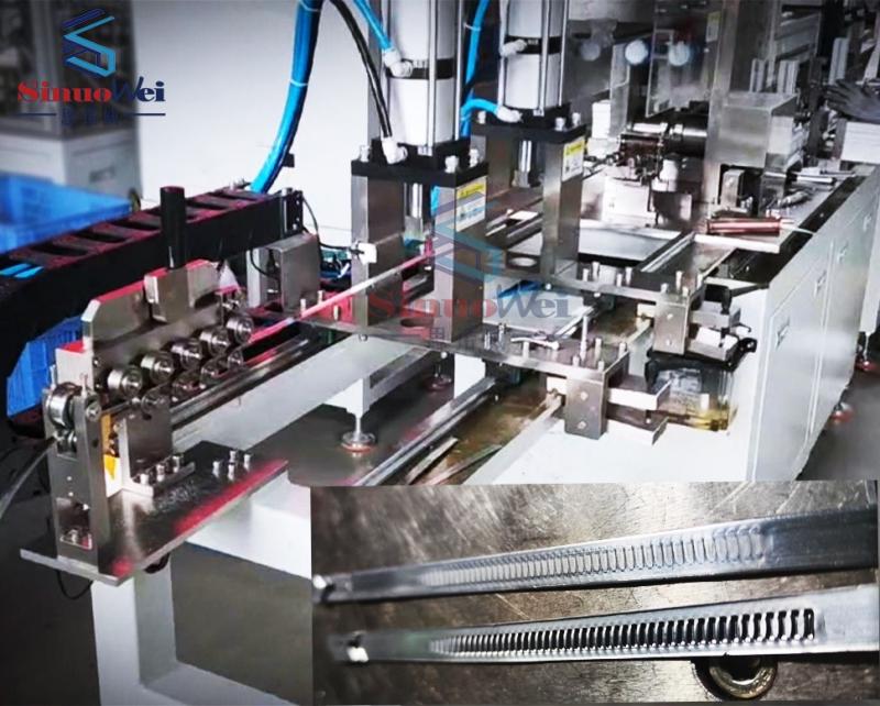 Fabriquer une machine à dents de bande de serrage de tuyau
